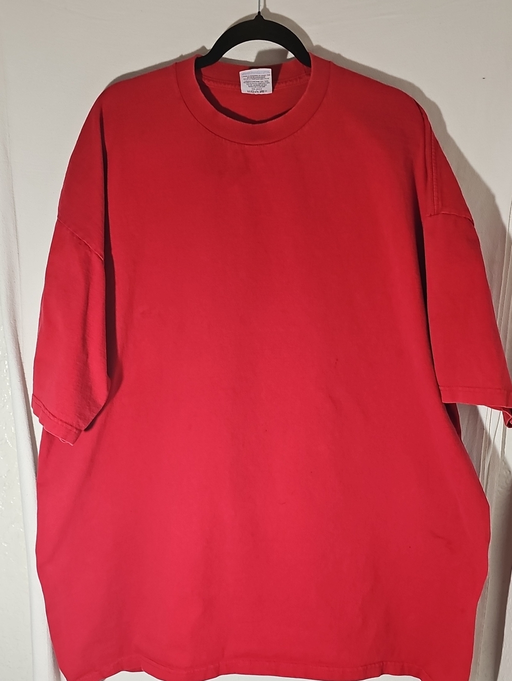 Men's Red Crewneck Short Sleeve Tee - Lightweight Everyday Staple